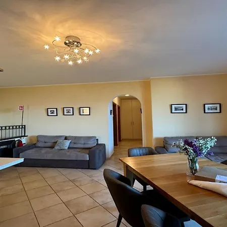 Clubhouse Hébergement de vacances Menaggio